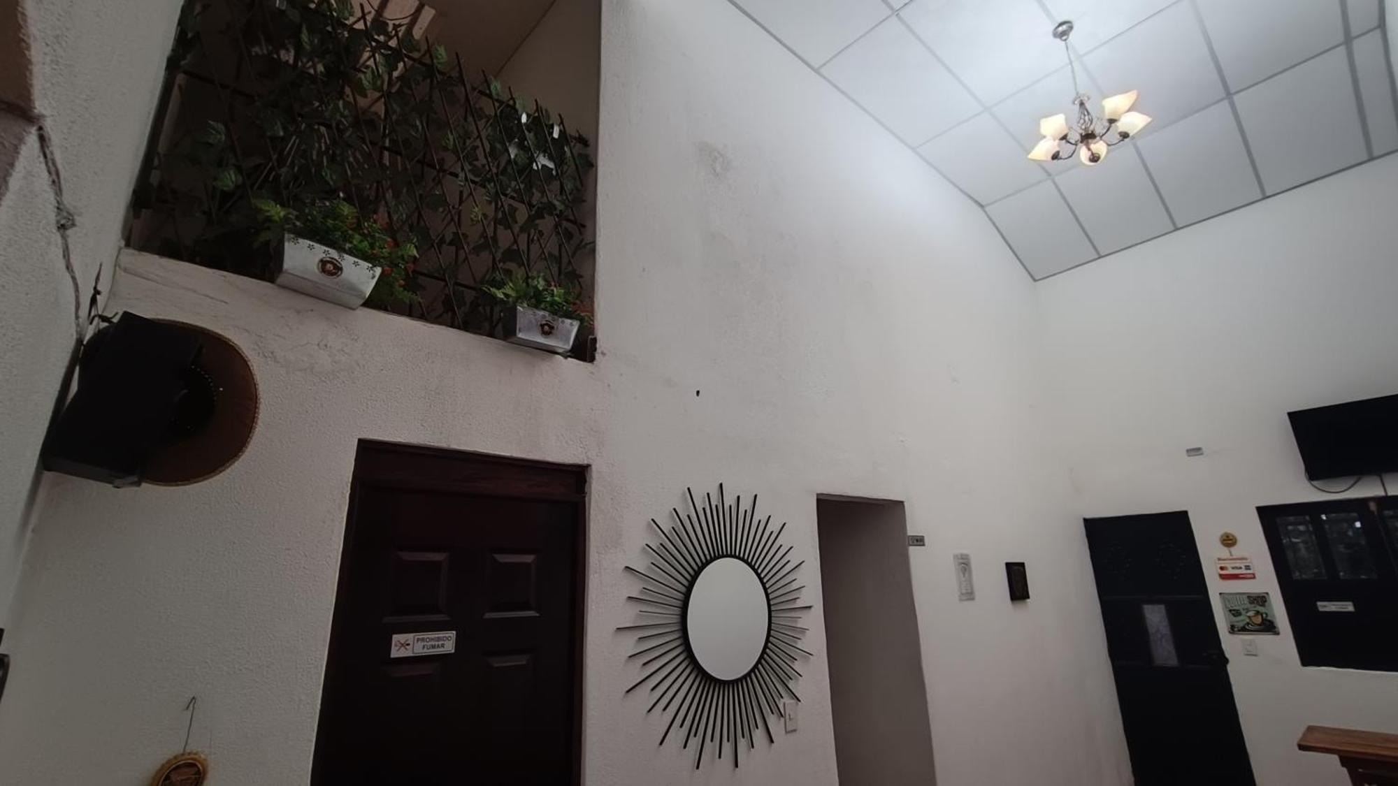 Hotel Posada Don Papagon 危地马拉安地瓜 外观 照片